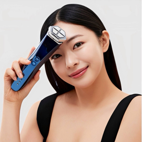 Премиальный портативный аппарат PEARLCARE Deep Blue HOT&COOL Core Booster (197*53*41,5/195г) | Ecoplace