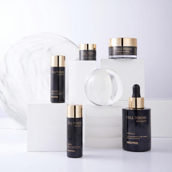 Набор ухода со&nbsp;стволовыми клетками MEDIPEEL⁺ Cell Toxing Dermajours Essential Set&nbsp;(100+50+30*2+10мл) | Ecoplace