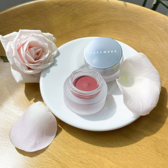 Бальзам‑суфле для&nbsp;губ и&nbsp;щек WAKEMAKE Over Blurring Pot&nbsp;(4.5г) | Ecoplace