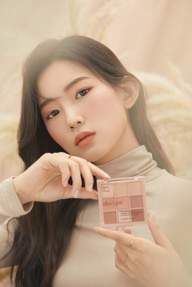 Палетка теней для&nbsp;век DASIQUE Shadow Palette (7г) | Ecoplace