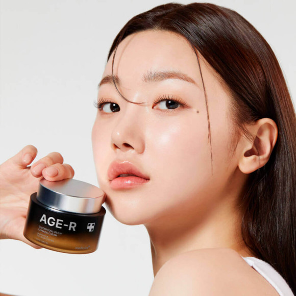 Осветляющий капсульный крем с&nbsp;глутатионом MEDICUBE AGE‑R Glutathione Glow Capsule Cream (50мл) | Ecoplace