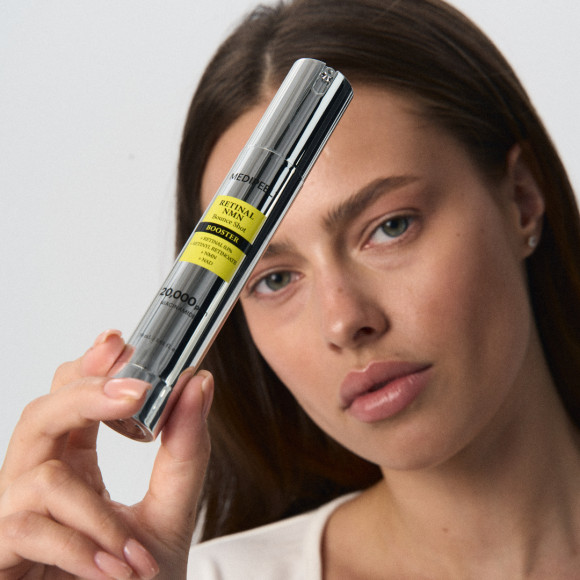 Бустер с&nbsp;ретиналем и&nbsp;NMN MEDIPEEL⁺ Retinal NMN&nbsp;Bounce Shot Booster (30мл) | Ecoplace