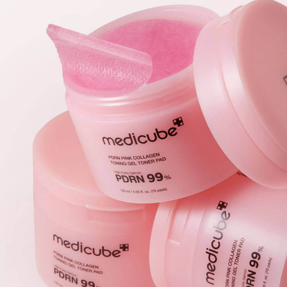 Пэды с&nbsp;ПДРН и&nbsp;коллагеном MEDICUBE PDRN Pink Collagen Toning Gel&nbsp;Toner Pad&nbsp;(70шт) | Ecoplace