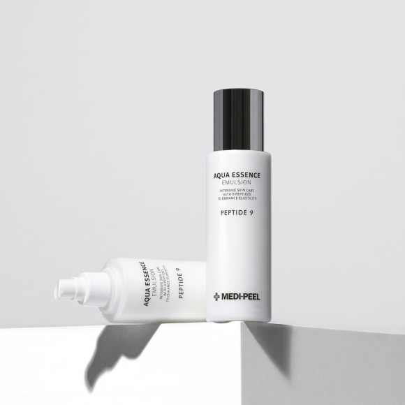 Увлажняющая эмульсия с&nbsp;пептидами MEDIPEEL⁺ Peptide 9 Aqua Essence Emulsion (250мл) | Ecoplace