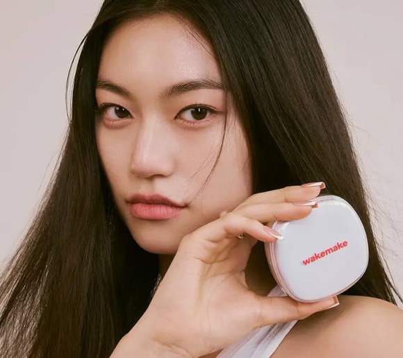 WAKEMAKE Seamless Wear Cushion + Refill (15g*2) | Ecoplace