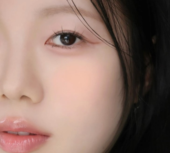 WAKEMAKE Sheer Breeze Blusher (5g) | Ecoplace