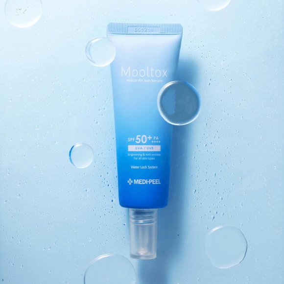 Солнцезащитная сыворотка MEDIPEEL⁺ Aqua Mooltox Water‑Fit Sun&nbsp;Serum SPF&nbsp;50+PA++++ (50мл) | Ecoplace