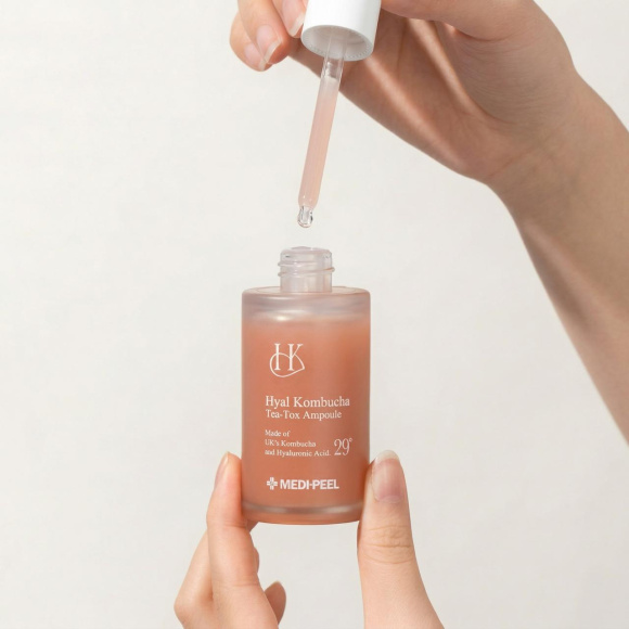 Сыворотка с&nbsp;комбучей и&nbsp;липосомальными церамидами MEDIPEEL⁺ Hyal Kombucha Tea‑Tox Ampoule (50мл) | Ecoplace