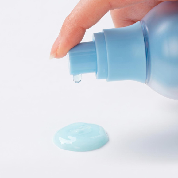 Увлажняющая кислородная эссенция MEDIPEEL⁺ Aqua Mooltox Sparkling Essence (100мл) | Ecoplace