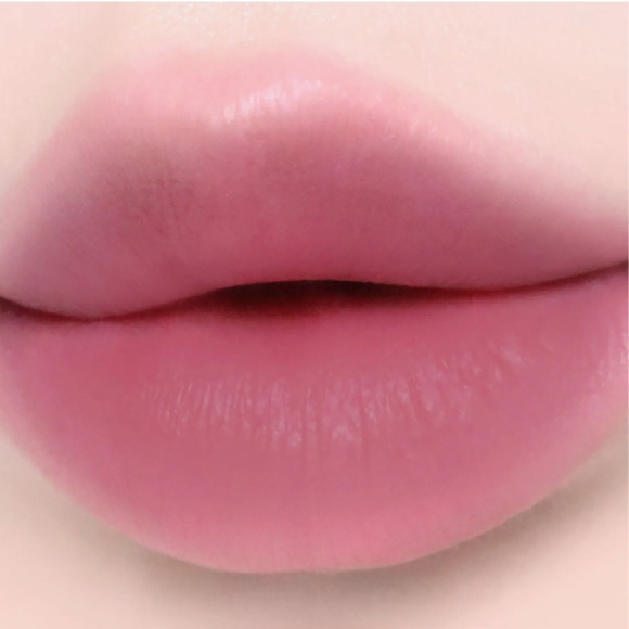 WAKEMAKE Soft Blurring Balm Stick (3.5g) | Ecoplace